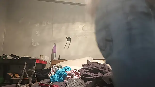 Snapshot of Bi_curious86 chatting on November 9, 7:56 pm Bi curious86 online show from November 9, 7:56 pm