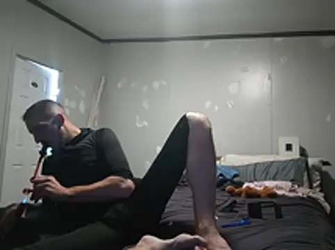 Snapshot of Bi_curious86 chatting on November 28, 10:01 pm Bi curious86 online show from November 28, 10:01 pm