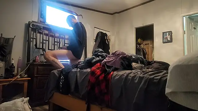 Snapshot of Bi_curious86 chatting on March 1, 6:26 am Bi curious86 online show from March 1, 6:26 am