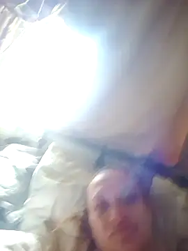 Snapshot of moodynympho chatting on February 10, 11:20 pm moodynympho online show from February 10, 11:20 pm