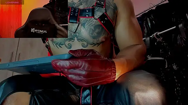 Snapshot of billyMayer_ chatting on March 16, 1:59 am billyMayer online show from March 16, 1:59 am