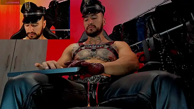 Snapshot of billyMayer_ chatting on March 16, 11:27 am billyMayer online show from March 16, 11:27 am