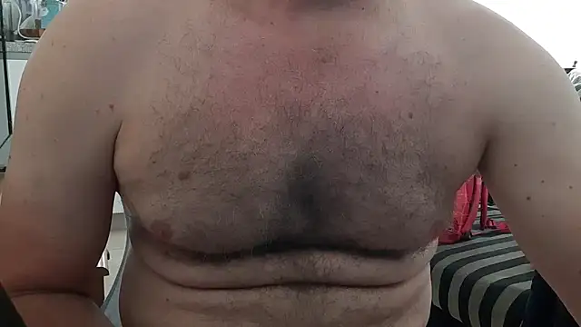 Snapshot of Ivanxx712 chatting on March 19, 6:23 pm Ivanxx712 online show from March 19, 6:23 pm