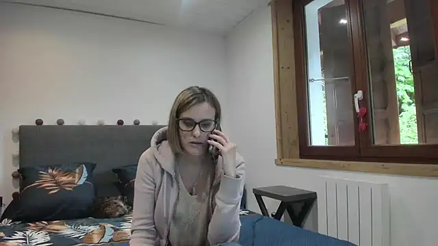Madame Callie online show from May 18, 11:38 am