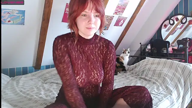 Snapshot of RubyLynxx chatting on November 23, 8:25 am RubyLynxx online show from November 23, 8:25 am