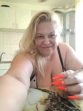AriannaMilf online show from June 13, 3:32 pm