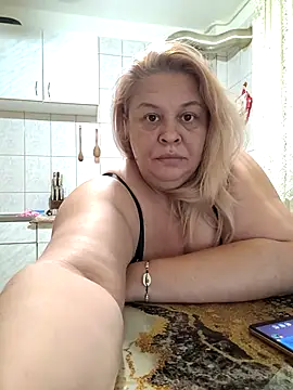 AriannaMilf online show from July 9, 9:08 pm