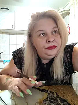 AriannaMilf online show from July 24, 8:40 pm
