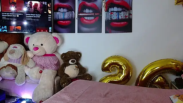 Snapshot of Niky_777 chatting on November 9, 2:21 am Niky 777 online show from November 9, 2:21 am