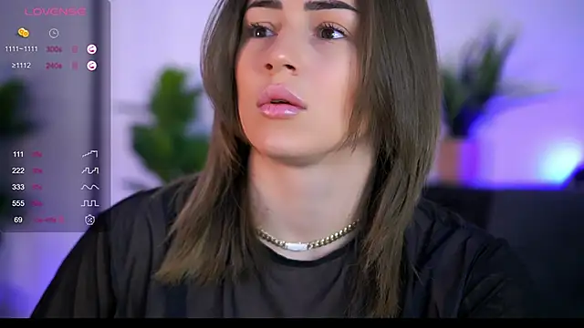 AishaCarter online show from October 30, 5:57 pm