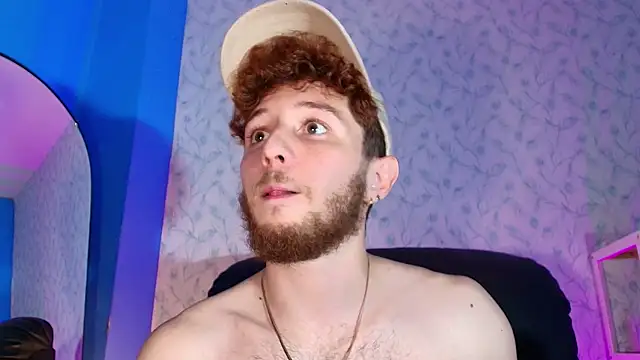 Snapshot of Juan_Castano chatting on November 28, 6:27 am Juan Castano online show from November 28, 6:27 am