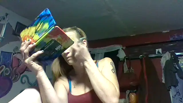 4EyedSluttyGinger online show from December 23, 4:39 pm