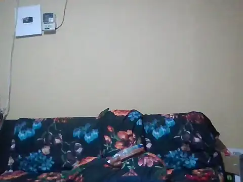 Snapshot of ShooingBunch chatting on October 31, 2:18 pm ShooingBunch online show from October 31, 2:18 pm