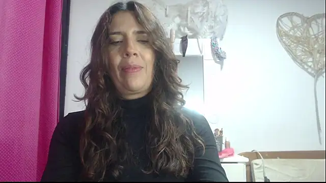 Victoria meester online show from February 13, 9:49 pm