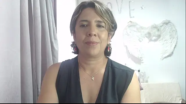 Victoria meester online show from September 22, 8:11 pm