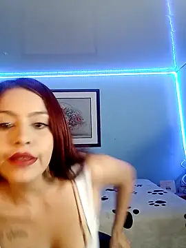 Snapshot of Luciana_and_Neitan chatting on September 22, 11:18 pm Luciana and Neitan online show from September 22, 11:18 pm