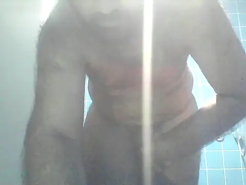 Snapshot of JohnBond009 chatting on July 14, 11:27 am JohnBond009 online show from July 14, 11:27 am