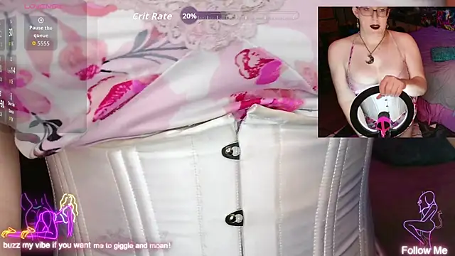 Faye Wilde online show from May 24, 4:17 am