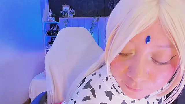 helen bunnnyx online show from August 2, 9:08 am
