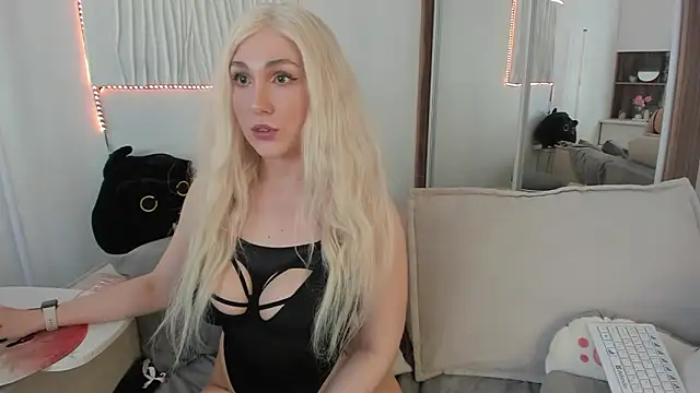 Snapshot of CarolMay chatting on March 20, 11:26 am CarolMay online show from March 20, 11:26 am