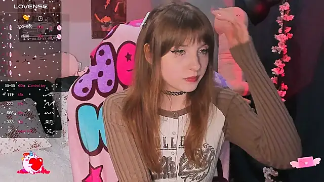 AliceLanley online show from December 3, 11:22 am