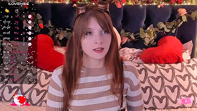 AliceLanley online show from February 22, 11:35 am