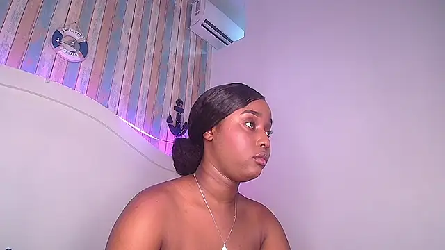 MichaelaCox online show from June 1, 7:15 pm