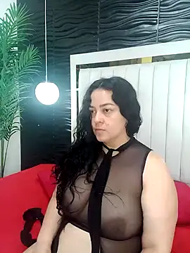 lucia vonne  online show from January 14, 11:10 am