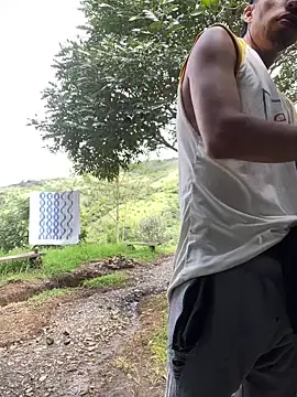 Snapshot of vergasgrandes chatting on December 19, 5:29 pm vergasgrandes online show from December 19, 5:29 pm