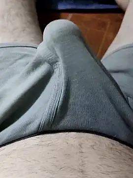 Snapshot of J_O_R chatting on December 14, 4:07 am J O R online show from December 14, 4:07 am