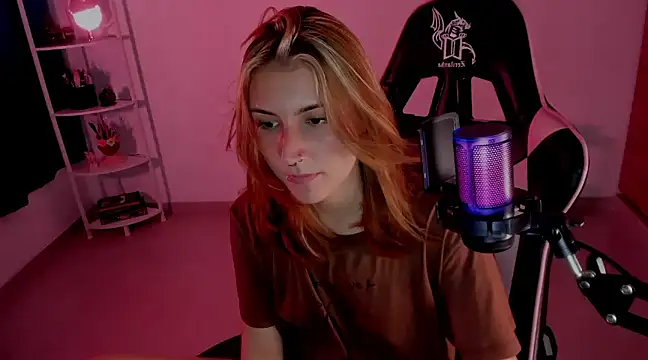 Dakotaa  online show from January 17, 11:51 pm