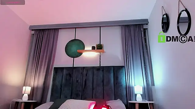 Snapshot of CoralineRicce_ chatting on November 4, 9:58 pm CoralineRicce online show from November 4, 9:58 pm