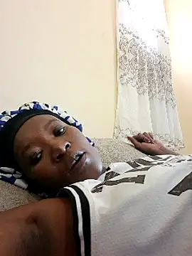 Snapshot of NikkiDickSavage chatting on February 24, 3:09 pm NikkiDickSavage online show from February 24, 3:09 pm