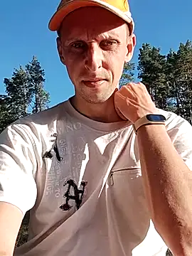 Snapshot of Yrikos1 chatting on September 22, 2:08 pm Yrikos1 online show from September 22, 2:08 pm