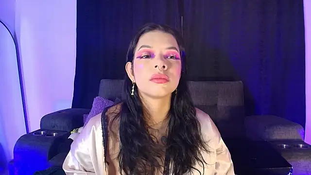Snapshot of yungelitamor_ chatting on July 2, 5:35 am yungelitamor online show from July 2, 5:35 am
