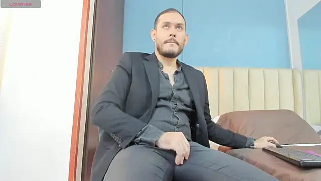 Snapshot of jeanpiere_ chatting on November 9, 12:36 pm jeanpiere online show from November 9, 12:36 pm