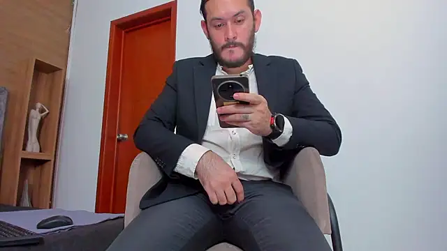 Snapshot of jeanpiere_ chatting on March 9, 1:53 am jeanpiere online show from March 9, 1:53 am