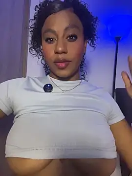 charlotteeruss online show from June 12, 5:28 am
