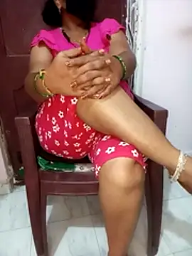 yours-kavaya online show from December 3, 11:19 am