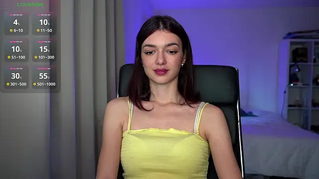 Snapshot of olivia_jeas chatting on October 15, 11:16 pm olivia jeas online show from October 15, 11:16 pm