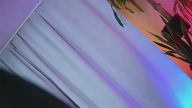 hotmilfbitch online show from March 14, 2:10 am