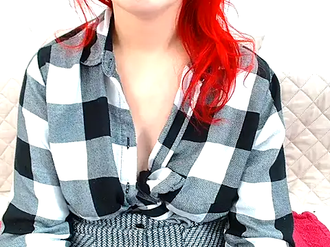 Cristina foryou online show from December 14, 9:36 am