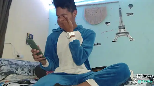 Tylerfordxxx online show from December 3, 10:40 pm