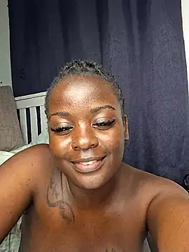 Snapshot of hornycreamybabe chatting on March 22, 11:53 pm hornycreamybabe online show from March 22, 11:53 pm