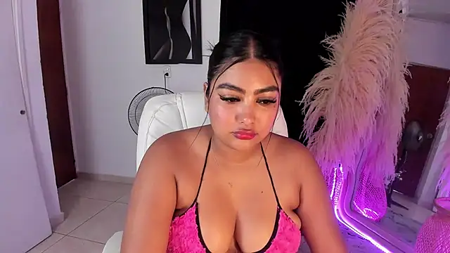 Snapshot of NatashaBrown12 chatting on September 10, 1:33 pm NatashaBrown12 online show from September 10, 1:33 pm
