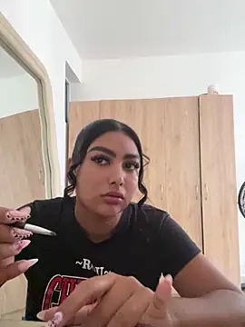 Snapshot of NatashaBrown12 chatting on October 18, 1:01 pm NatashaBrown12 online show from October 18, 1:01 pm