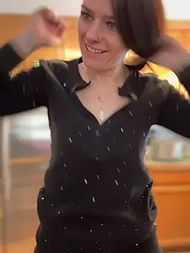 LadyLena1 online show from February 13, 6:48 pm