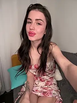 SofiaLaLight online show from June 20, 1:30 am