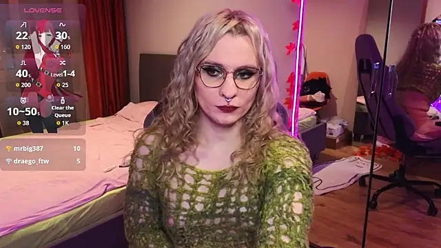 Lori Myaf online show from December 3, 2:26 pm