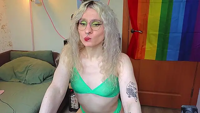 Lori Myaf online show from June 1, 1:13 pm